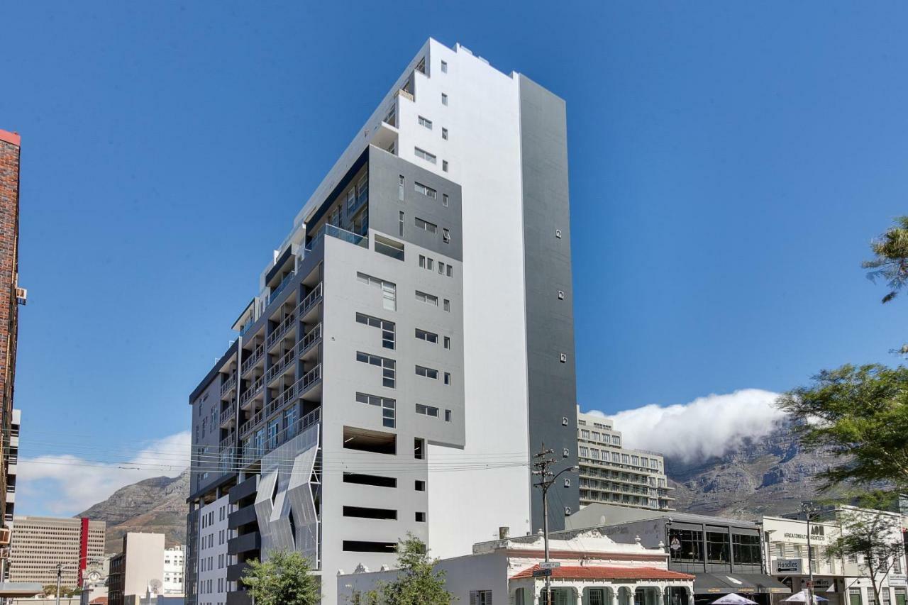 Urban Oasis Balcony Apartment Backup Powered Cape Town Bagian luar foto